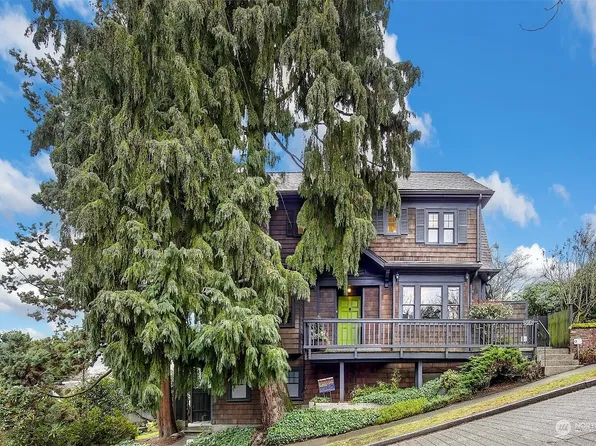 2002 12th Ave E, Seattle, WA 98102