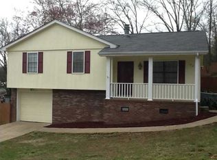 912 Delores Dr, Hixson, TN 37343