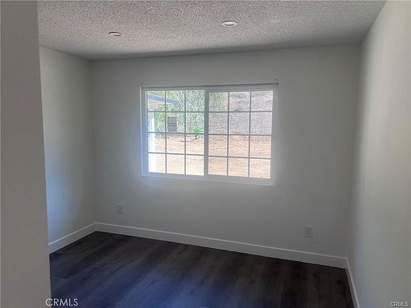 2nd image of 195 Masters Ave