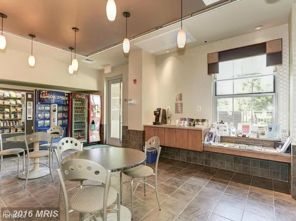 11800 Sunset Hills Rd Unit 808, Reston, VA 20190