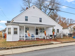 39 Battey St, Putnam, CT 06260