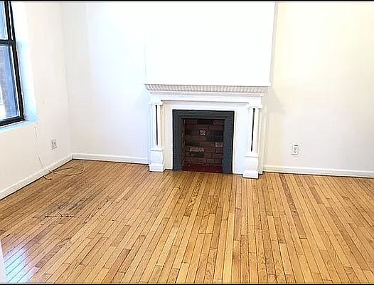 1st image of 170 8th Ave #2F