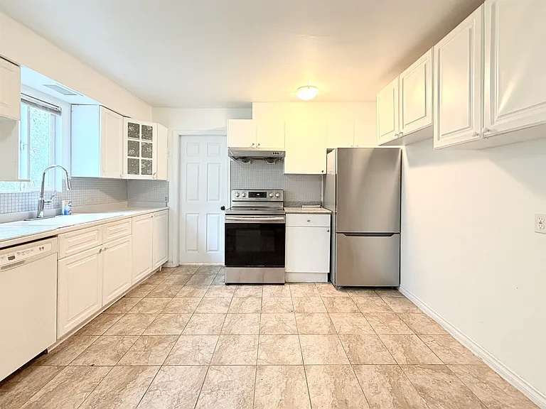 13475 Hilton Rd — Photo 5