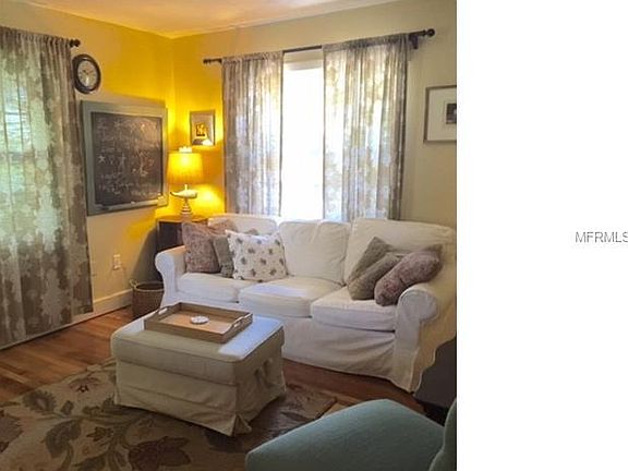 4th image of 37130 Oak Ln