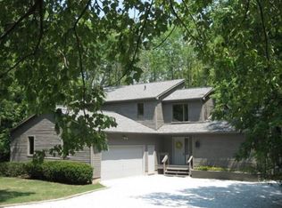 2429 Tyre Dr, Hudson, OH 44236
