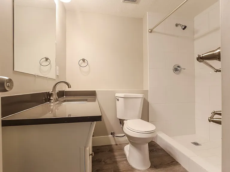 6873 S 3235 W — Photo 15