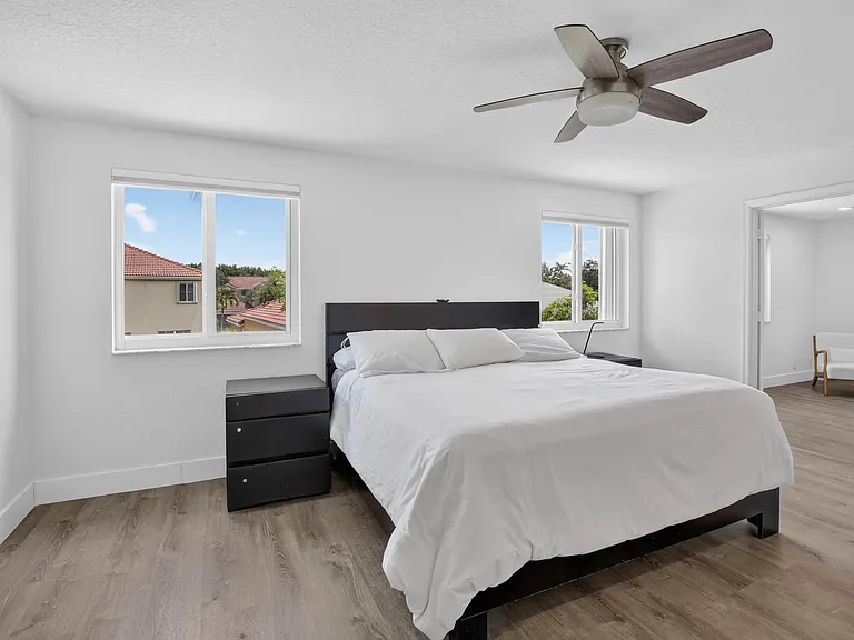 3701 Condor Ct — Photo 40