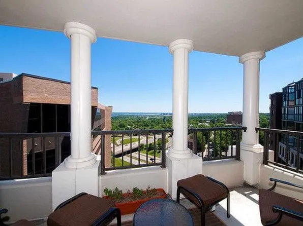 1600 N Oak St APT 1807, Arlington, VA 22209