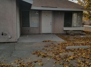 7112 Murray Ln APT B, Yucca Valley, CA 92284