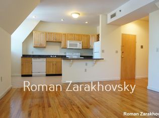 1406 Beacon St #404, Brookline, MA 02446