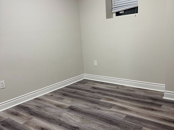 5th image of 5703 Whitehorn Ave