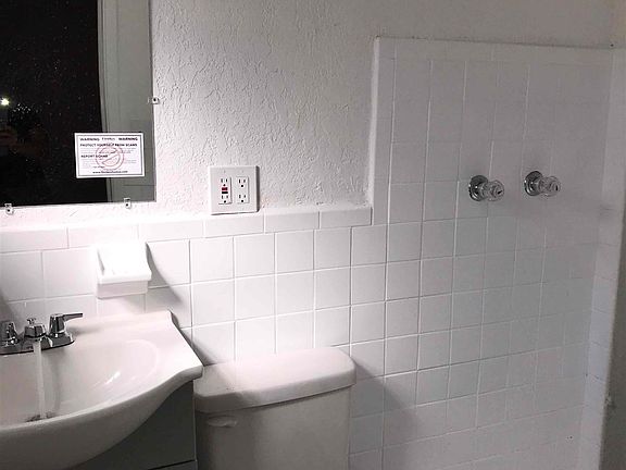 1_-_Full_Marketing_Photos-18