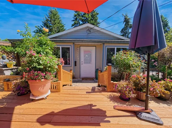 5889 Turner Rd, Nanaimo, BC V9T 2N5