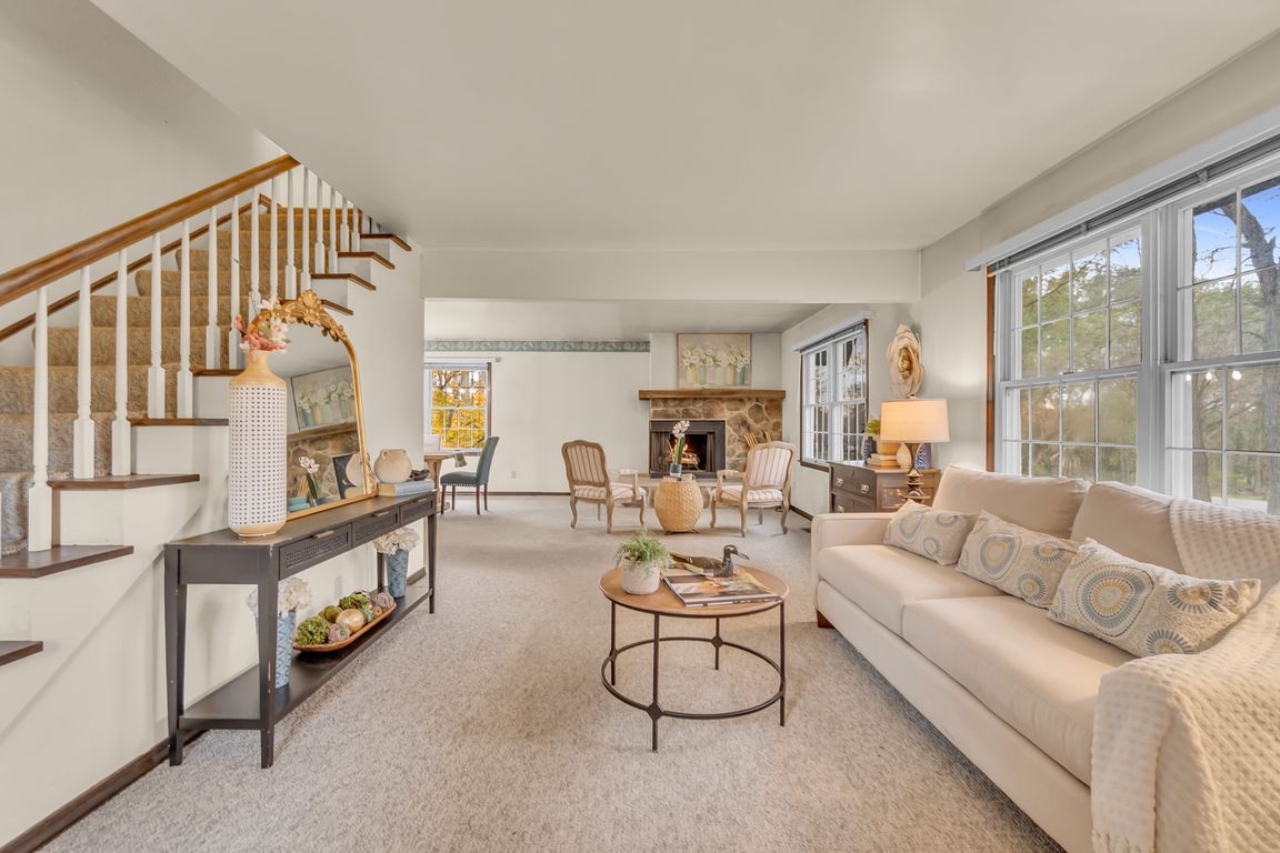 next background image