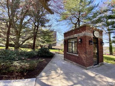 100 E Palisade Ave #D55-95, Englewood, NJ, 07631