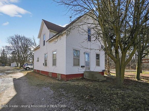 2nd image of 317 & 321 S Gould St
