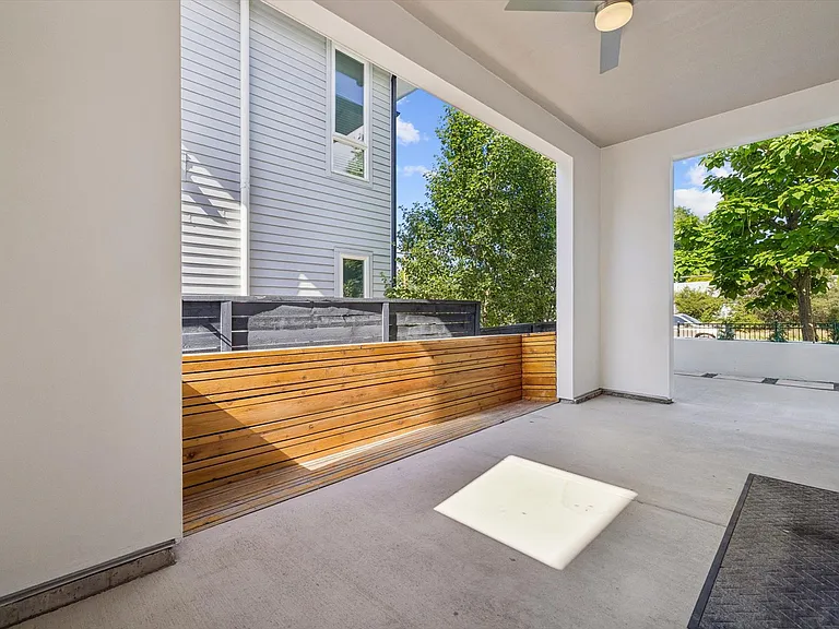 3215 S Dahlia St — Photo 11