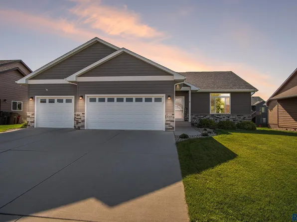 5305 S Solono Ave, Sioux Falls, SD 57108
