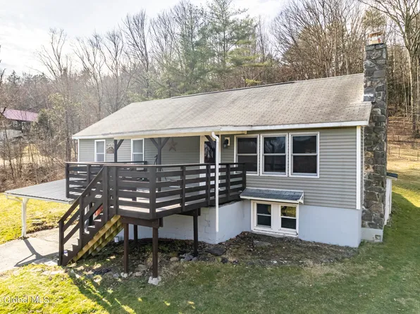 833 West Road, Fort Ann, NY 12827