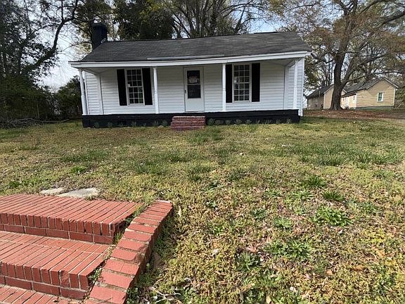3rd image of 240 E Raleigh Blvd