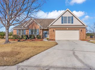 100 Scotlands Court, Hampstead, NC 28443