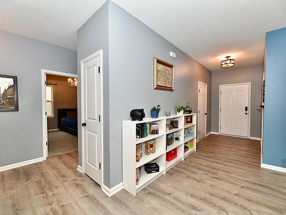 4th image of 12747 Brady Ln
