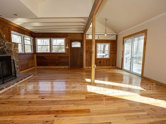 5th image of 11961 Mente Rd