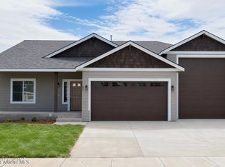 2902 N Charlene Kelsy St, Post Falls, ID 83854