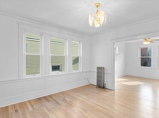 68 Whitten St FLOOR 2, Dorchester, MA 02122