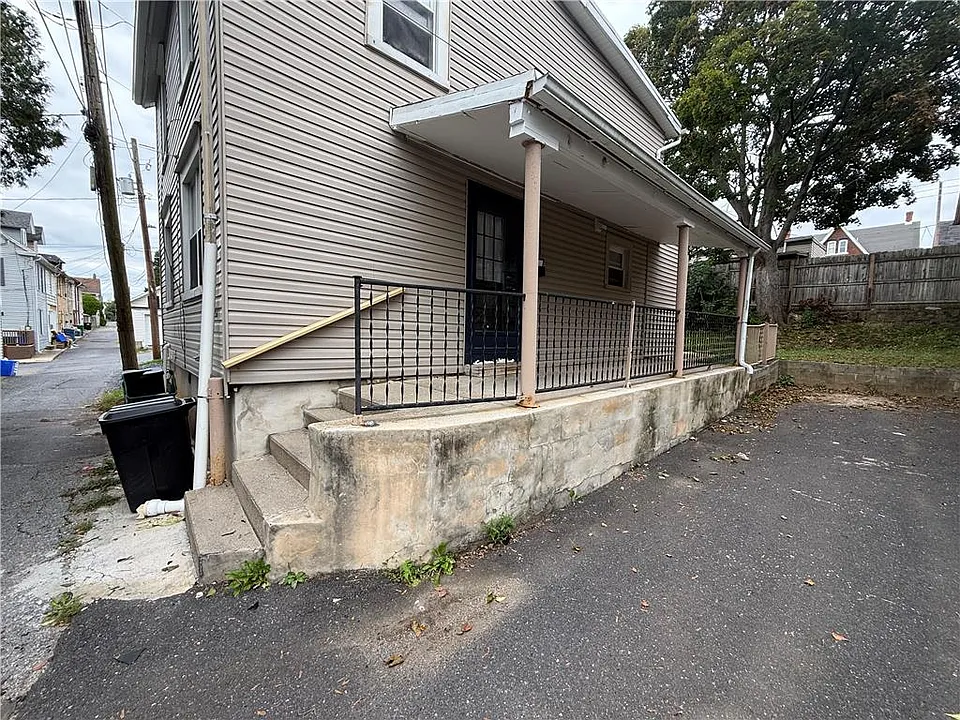 620 Martins Ln