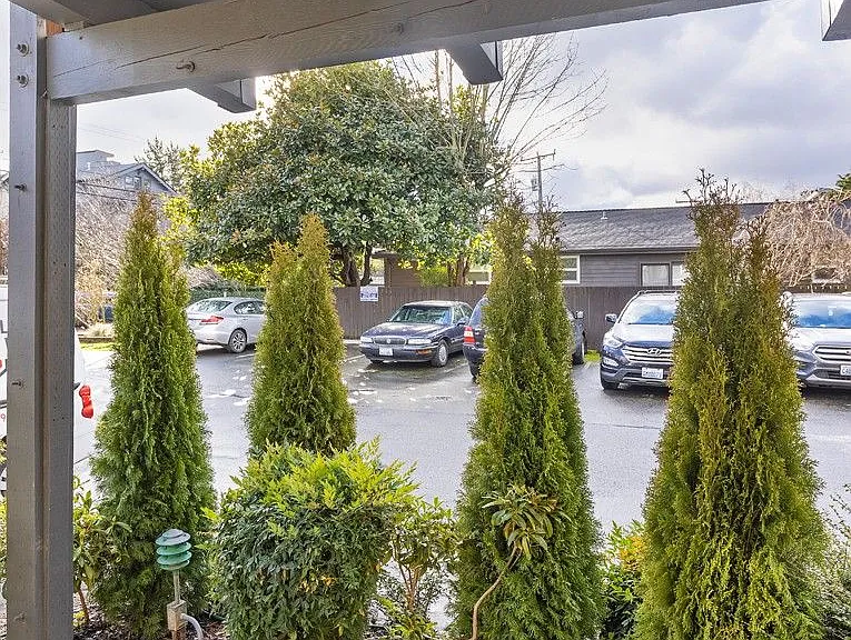 Minor Tower Apartments - Located in Eastlake — Photo 84