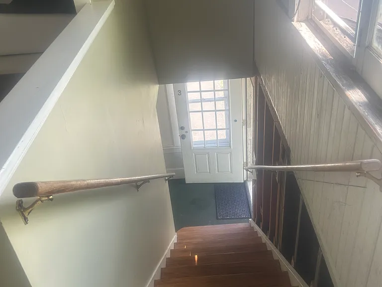 470 W Main St #3 — Photo 4