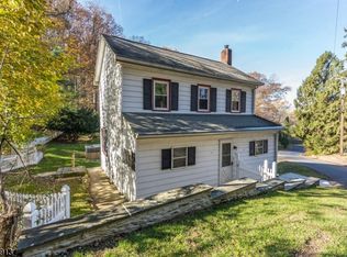 53 Dutch Hill Rd, Hampton, NJ 08827