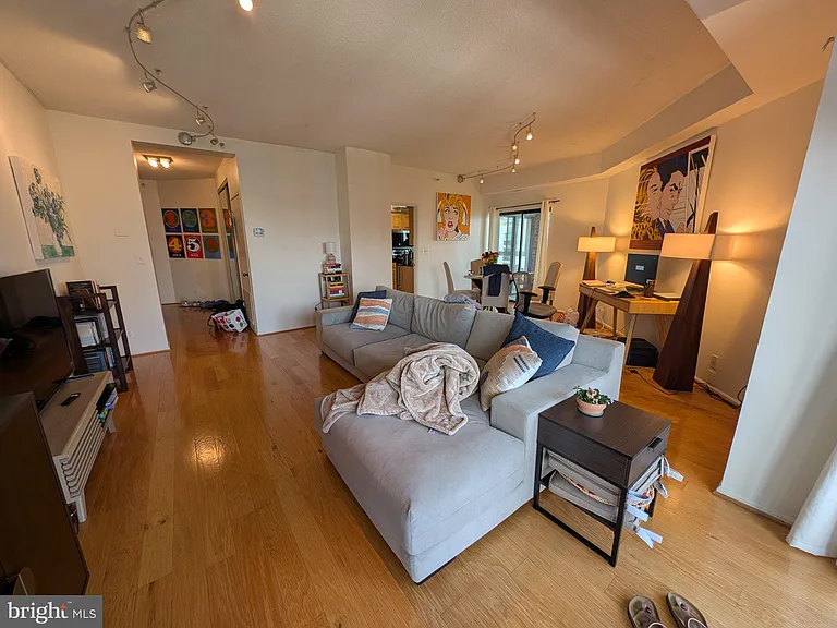 1600 N Oak St #1828 — Photo 4
