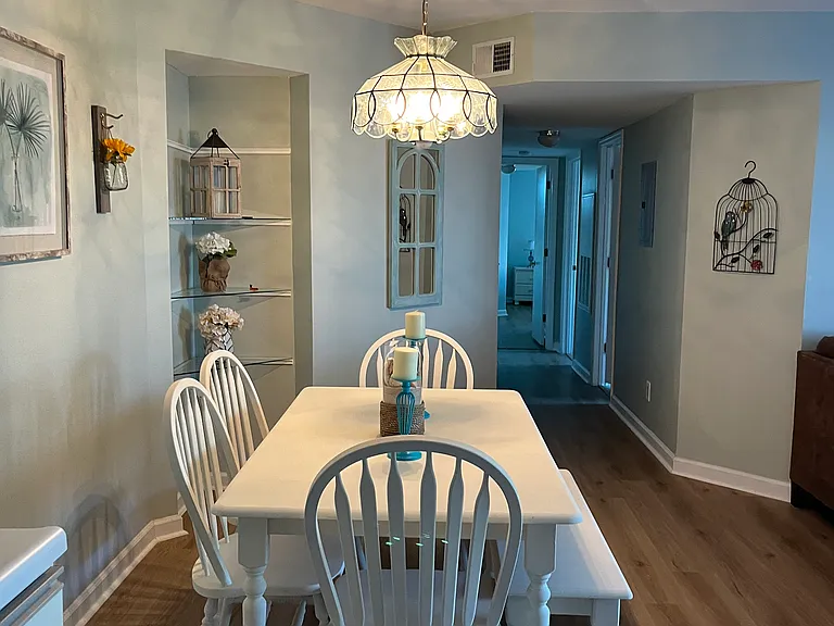Clearwater Dr — Photo 14
