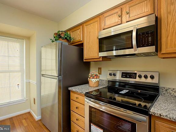 3rd image of 1713 Wood Carriage Way