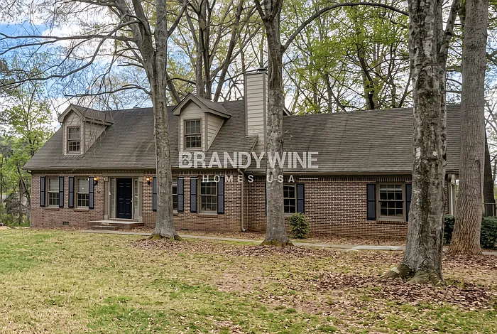 916 S Deshon Rd — Photo 2