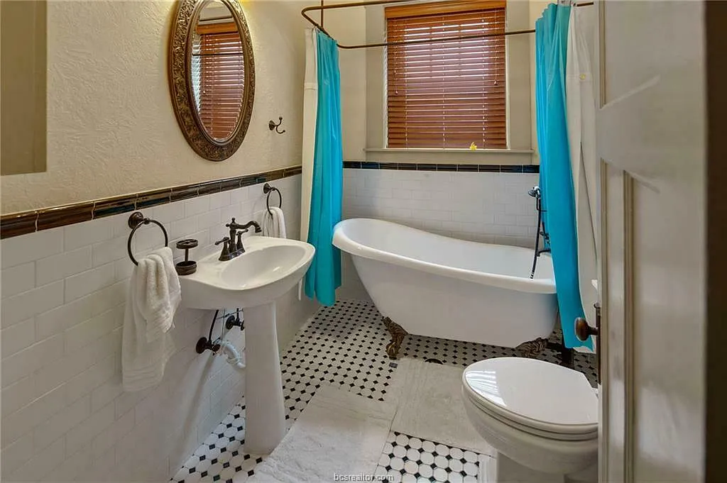3 bed, 1664 sqft, $2,495 — Photo 4