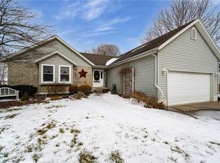 4156 Shawnee Trl, Jamestown, OH 45335