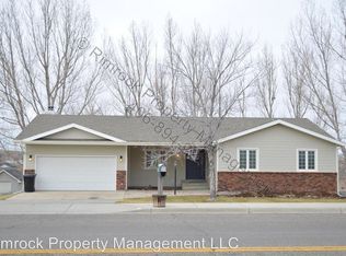 2220 Saint Andrews Dr, Billings, MT 59105