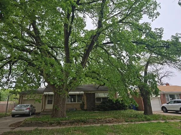 1138 Waverly St, Wichita, KS 67218