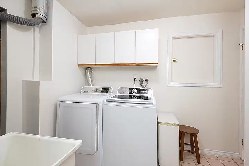 North Vancouver Apartment for rent - 1 Bedroom — photo 6