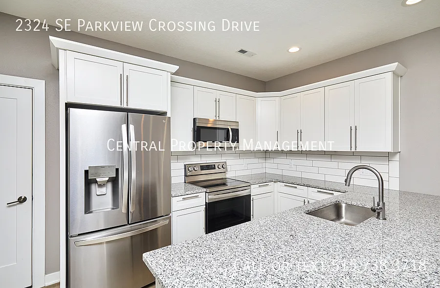 3 Bedroom Townhome in Kettelstone Heights Community — Photo 4