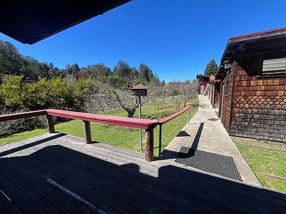 2nd image of 1557 Day Valley Rd