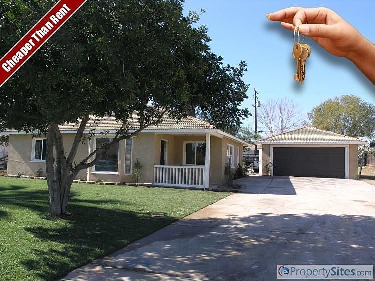 1st image of 19341 Diplomat Ave
