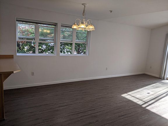 4th image of 3970 129th Pl SE APT A105