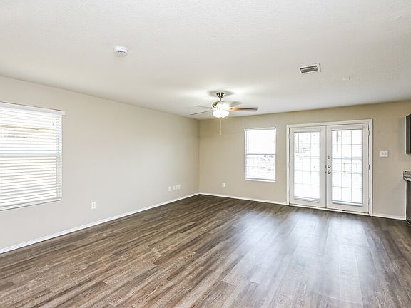 5th image of 7128 Little Mohican Dr