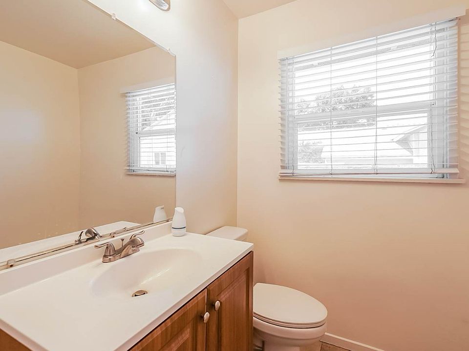 1st image of 15017 Florwood Ave #1