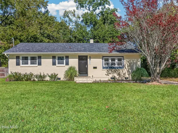 305 White Oak Street, Jacksonville, NC 28540