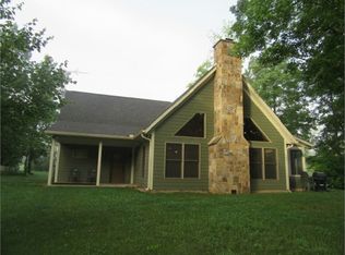 2417 W State Road 54, Bloomfield, IN 47424